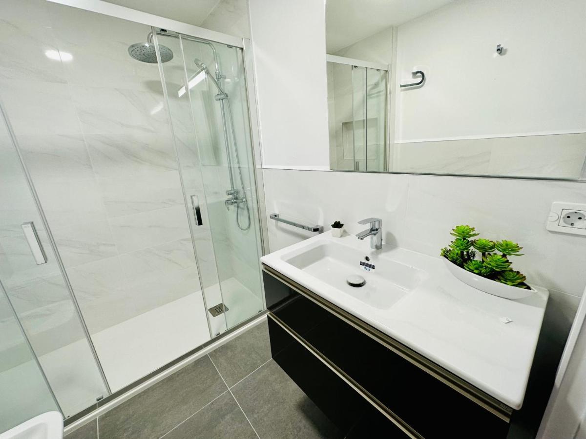 Playa Del Cura - Spacious Beachside Apartment Playa Del Cura (Gran Canaria)