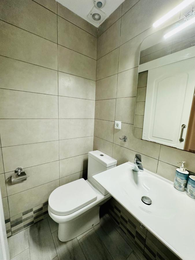 Playa Del Cura - Spacious Beachside