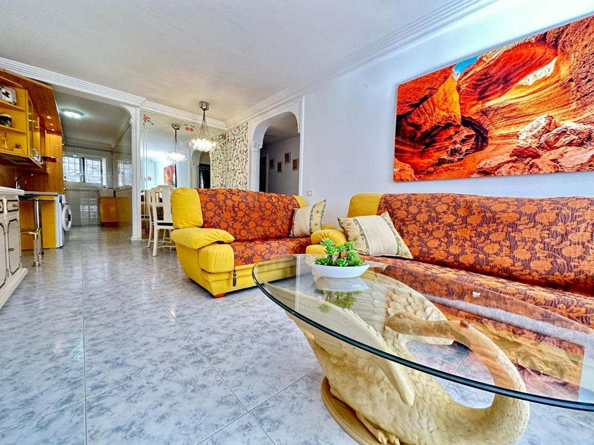 Playa Del Cura - Spacious Beachside Apartment Playa Del Cura (Gran Canaria)